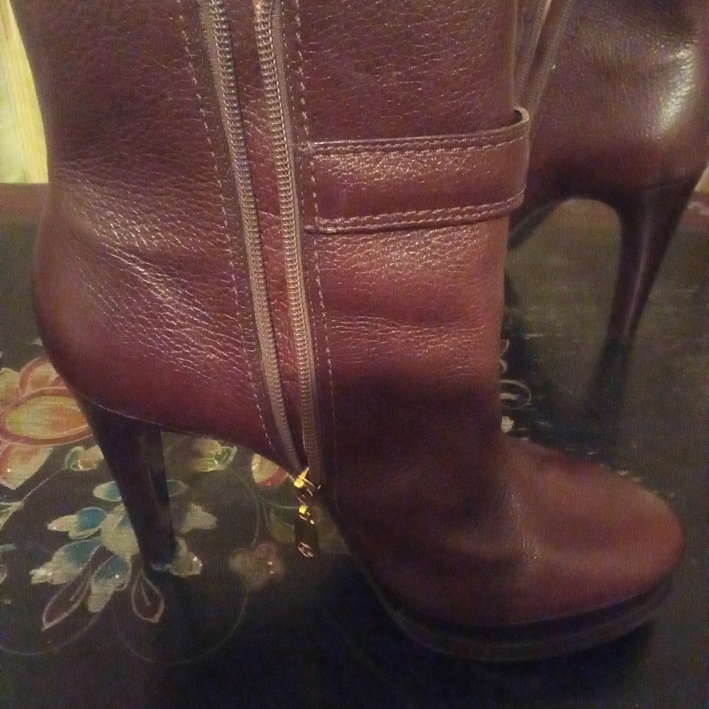 Talbots Short Boots - Picture 3 of 7